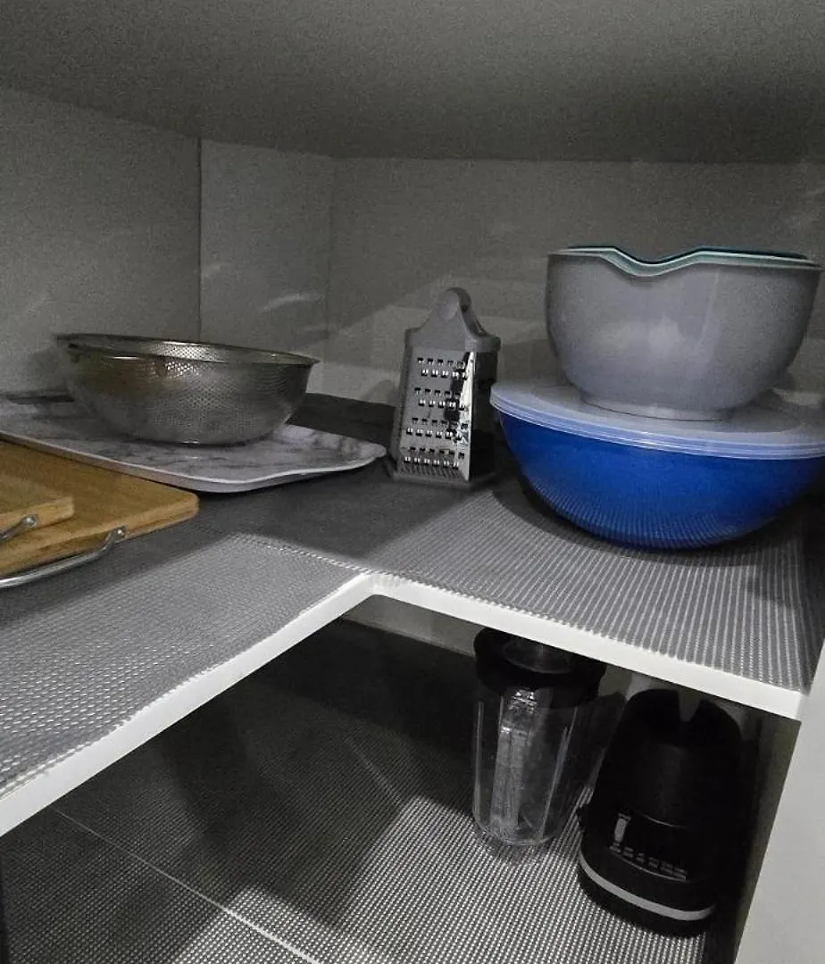 Bleniel Place - Stylish Basement Suite With Wi-Fi Netflix & Parking Edmonton 0*,
